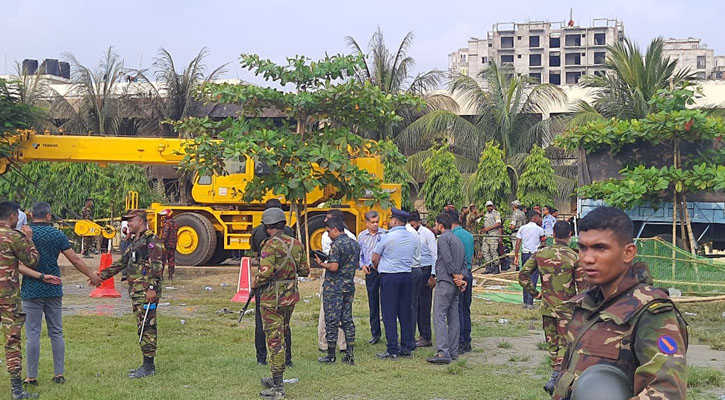 হোস্টেলে আছে লামিম, কাঁদছে ভয়ে 